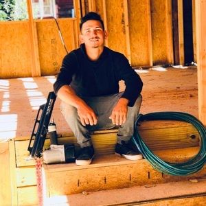 Meet your Posher, Cristians